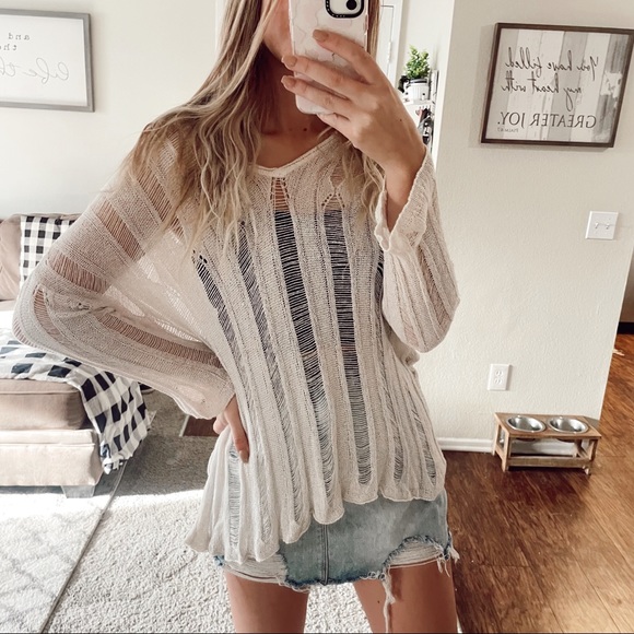 Brandy Melville Sweaters - Brandy Melville Open Knit Sweater One Size Long Sleeve Beige Cream Boho *